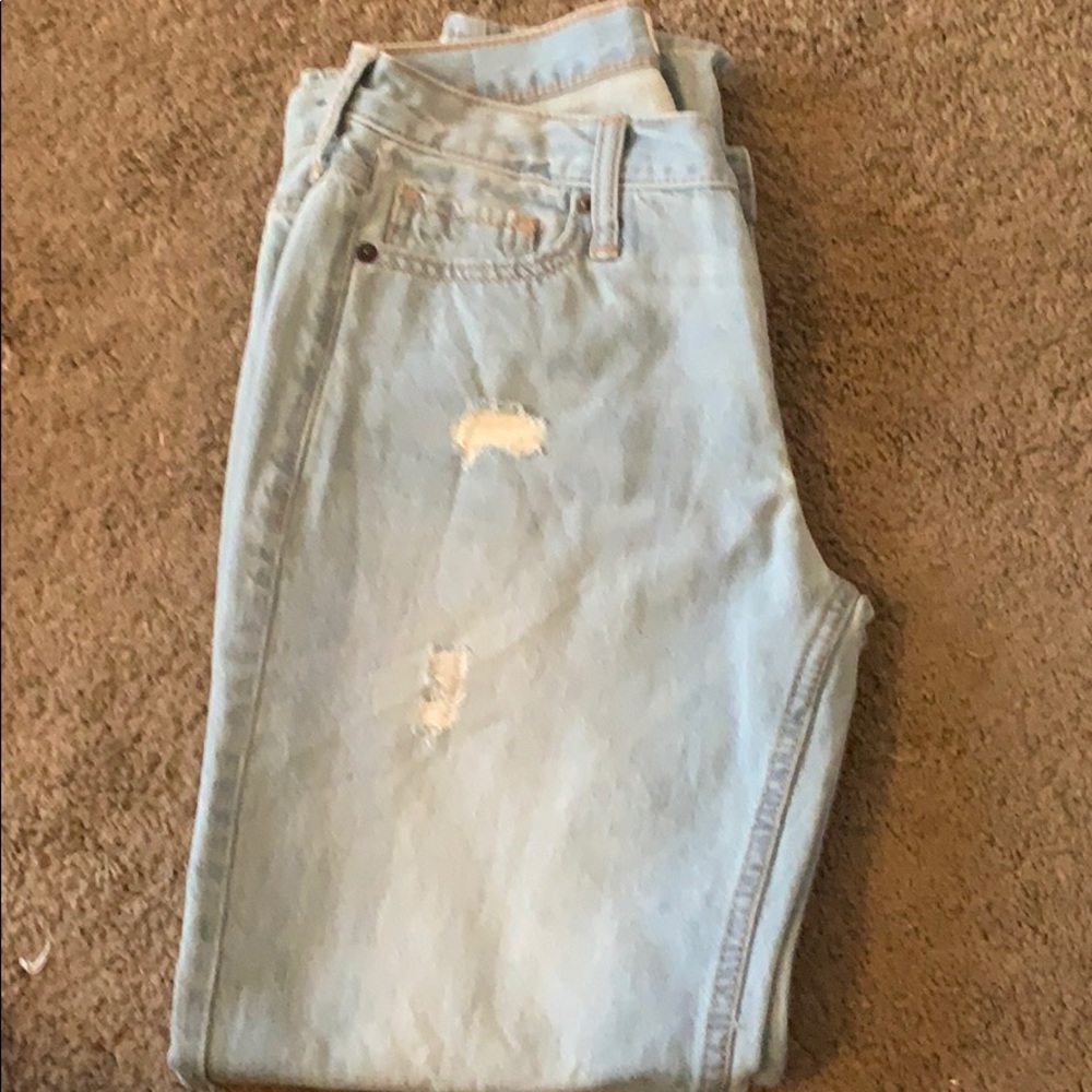 Abercrombie and Fitch Boyfriend Straight Jean
